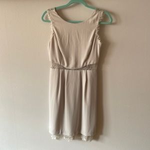 BCBG Max Azria Light Grey Lace Dress Size 4